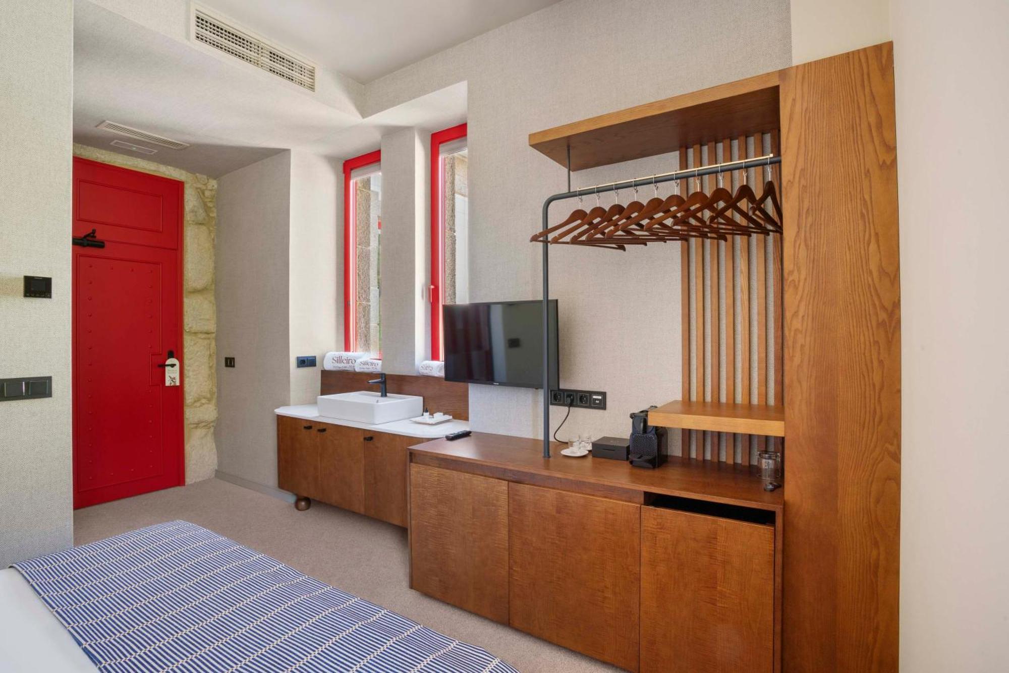 Hotel Boutique Faro Silleiro ไบโยนา ภายนอก รูปภาพ