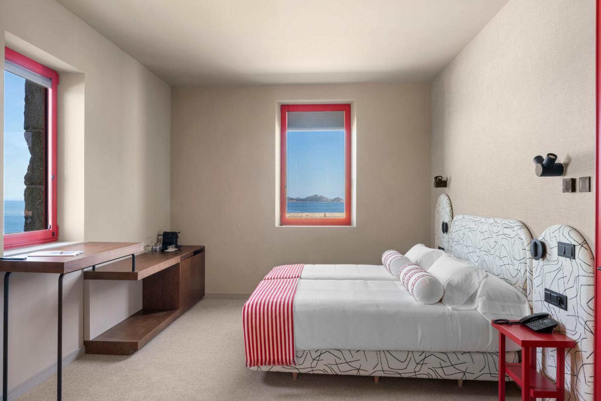 Hotel Boutique Faro Silleiro ไบโยนา ภายนอก รูปภาพ