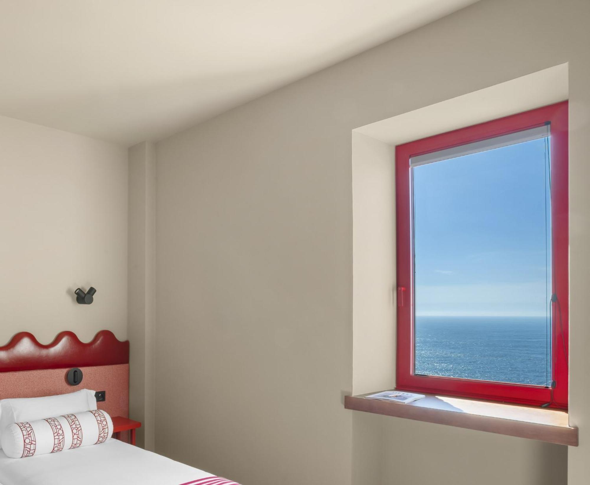 Hotel Boutique Faro Silleiro ไบโยนา ภายนอก รูปภาพ